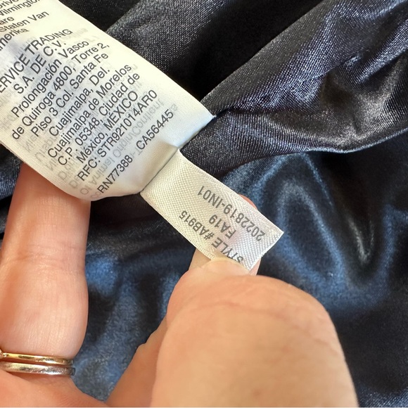 J.Crew Collection Green Crackled Leather Cropped Moto Jacket Womens Size 2 - Picture 6 of 9